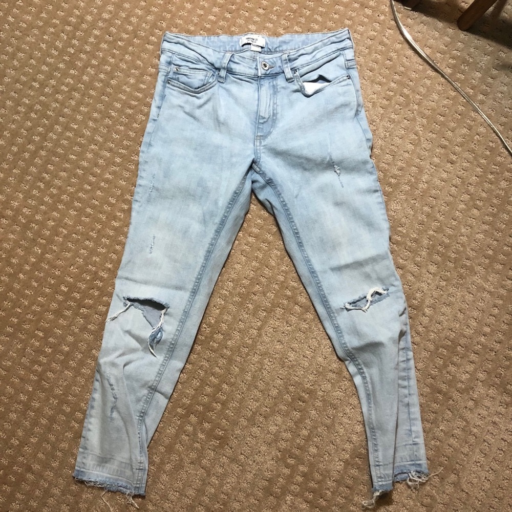 Forever 21 ripped jeans Sz 26